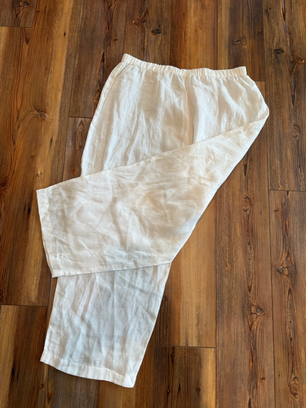 Eileen Fisher Lightweight White Linen Cropped Pants